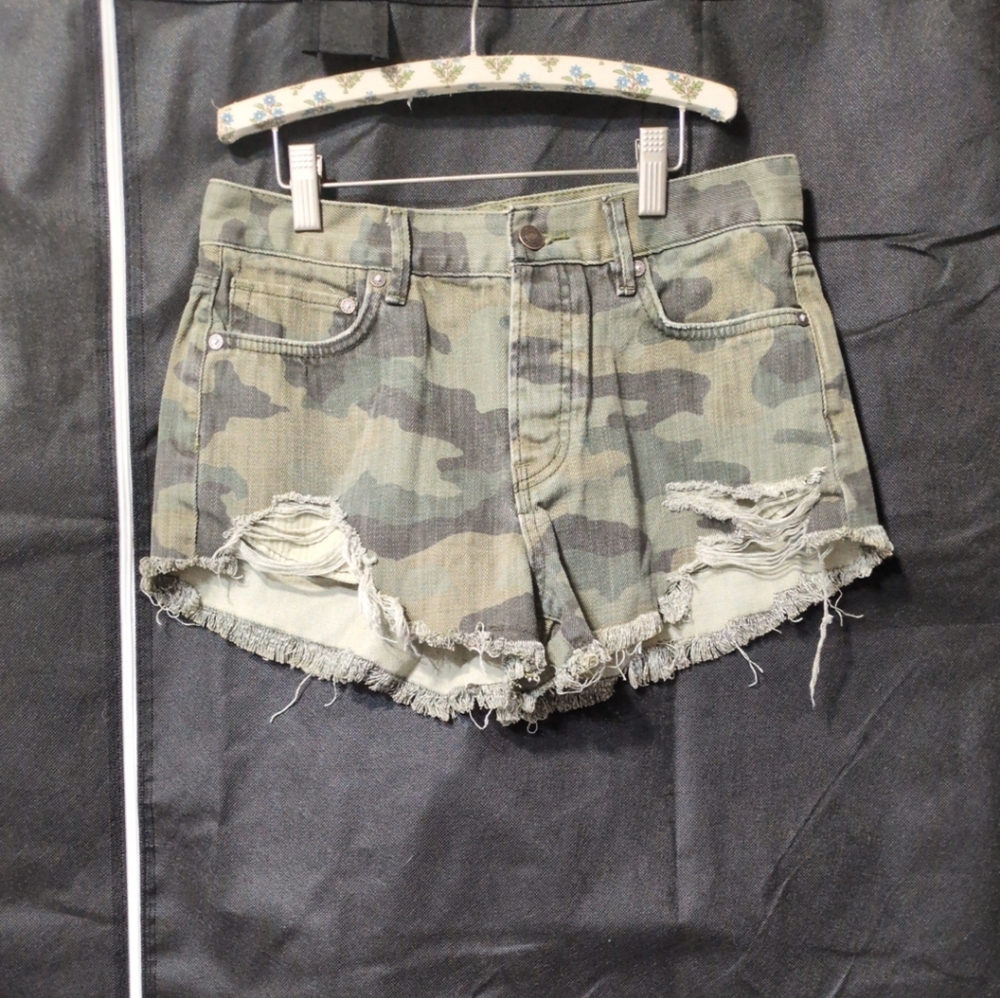 Free People Camo Distressed Jean Shorts